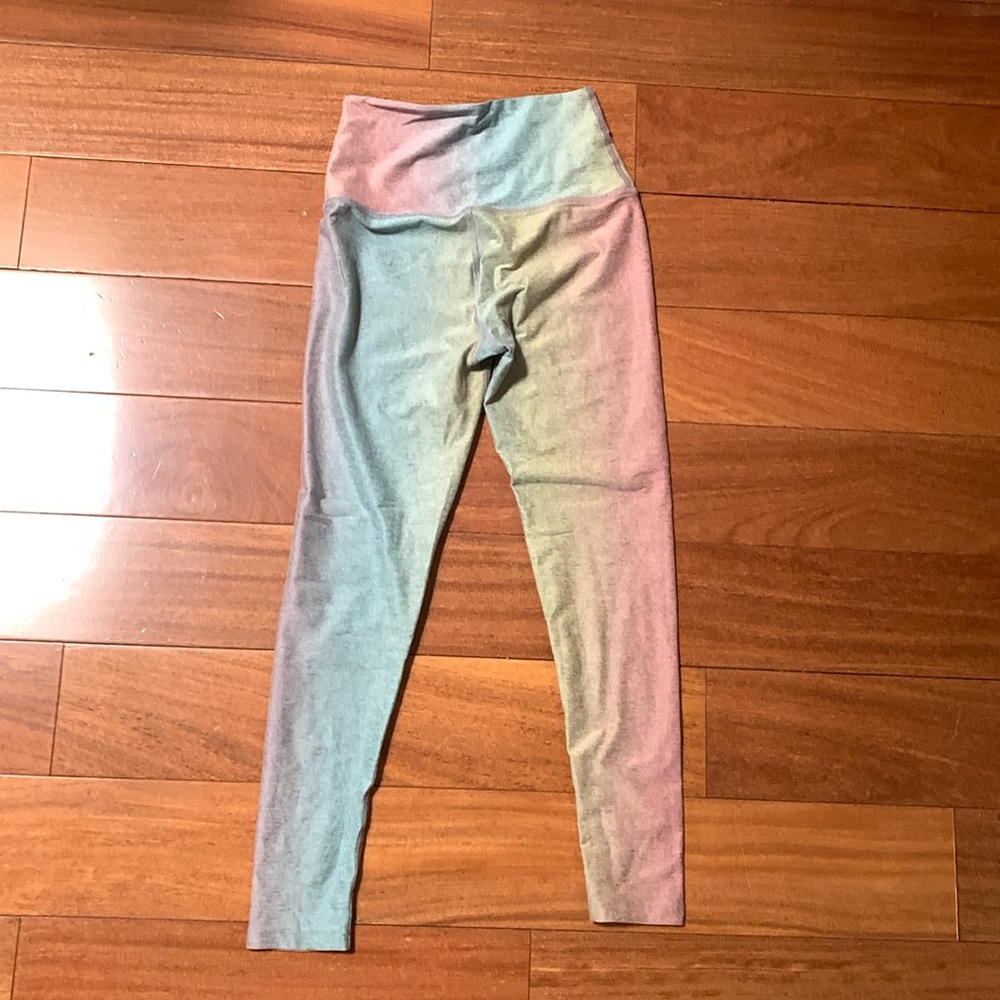 Beyond Yoga pants rainbow